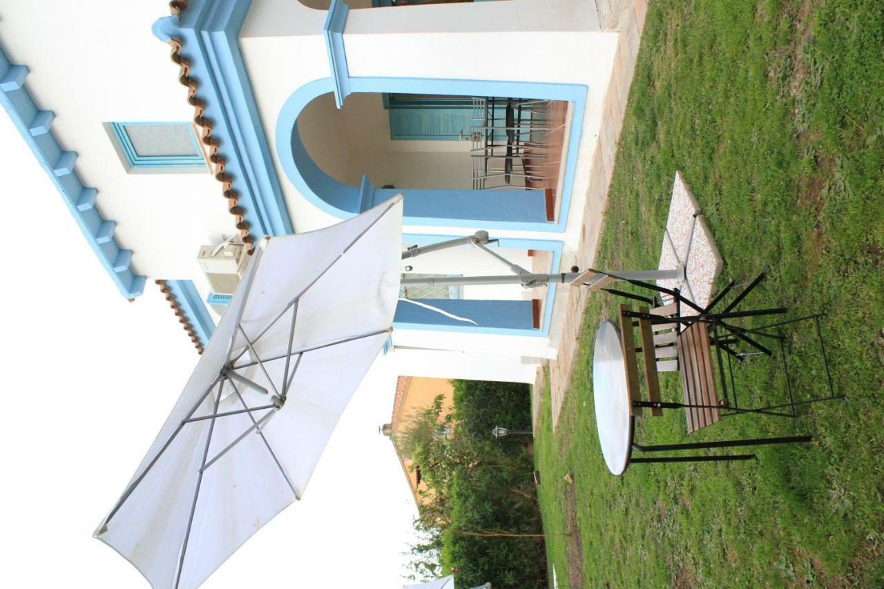 Couette-café Li Piri 3*
